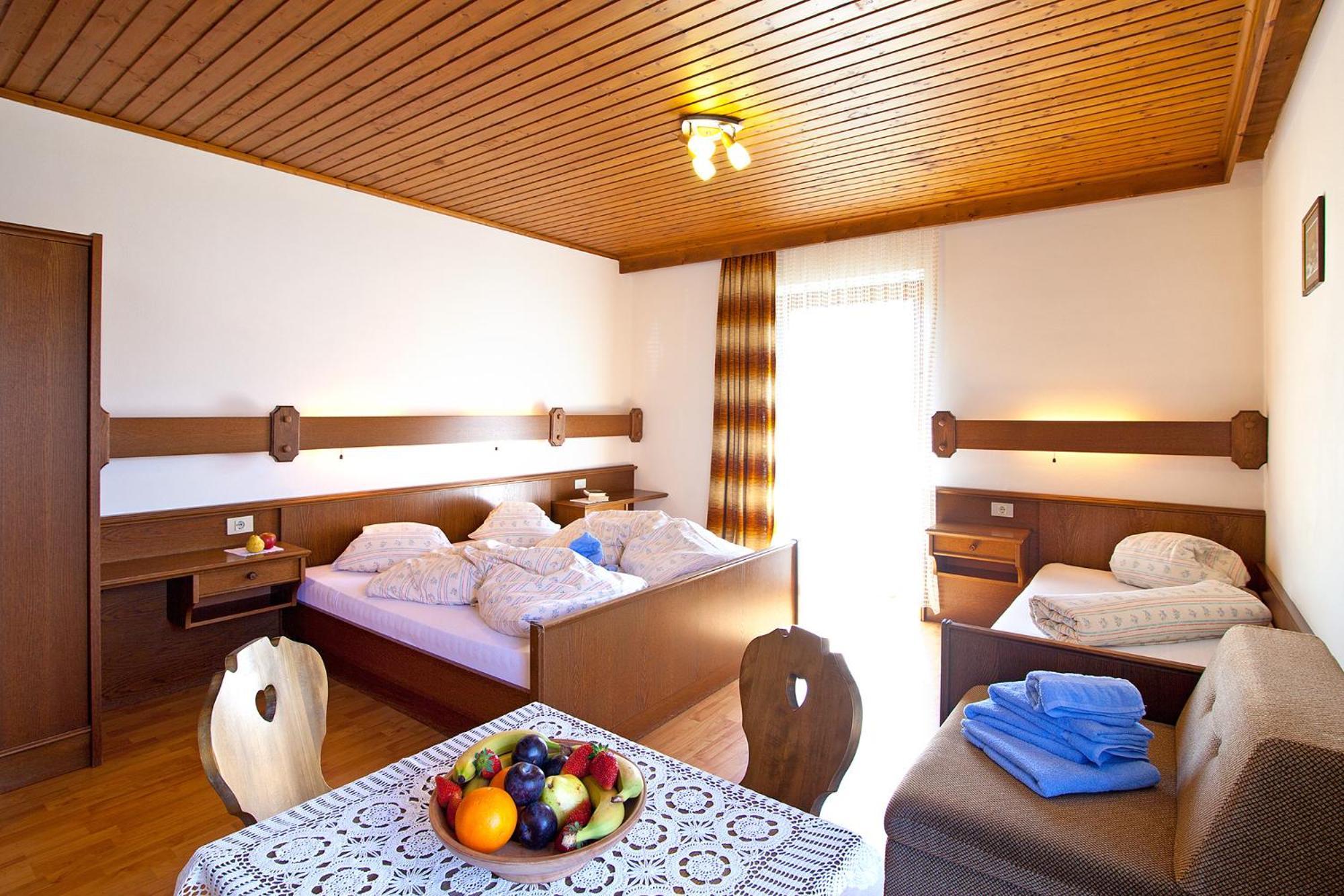Marenklhof Villa Tesido Bagian luar foto
